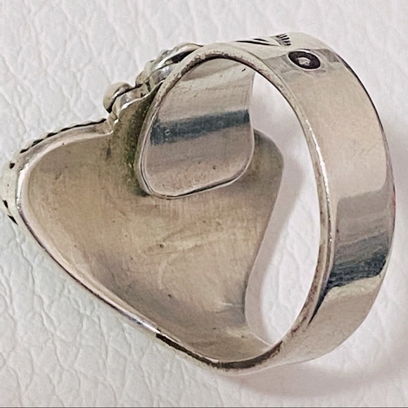 Adjustable Navajo designer stamped turquoise ring. - Picture 7 of 11